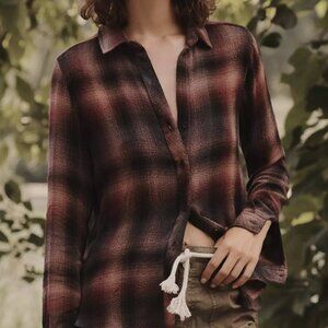 Cloth & Stone/Anthropologie Long-Sleeve Buttondown, Medium